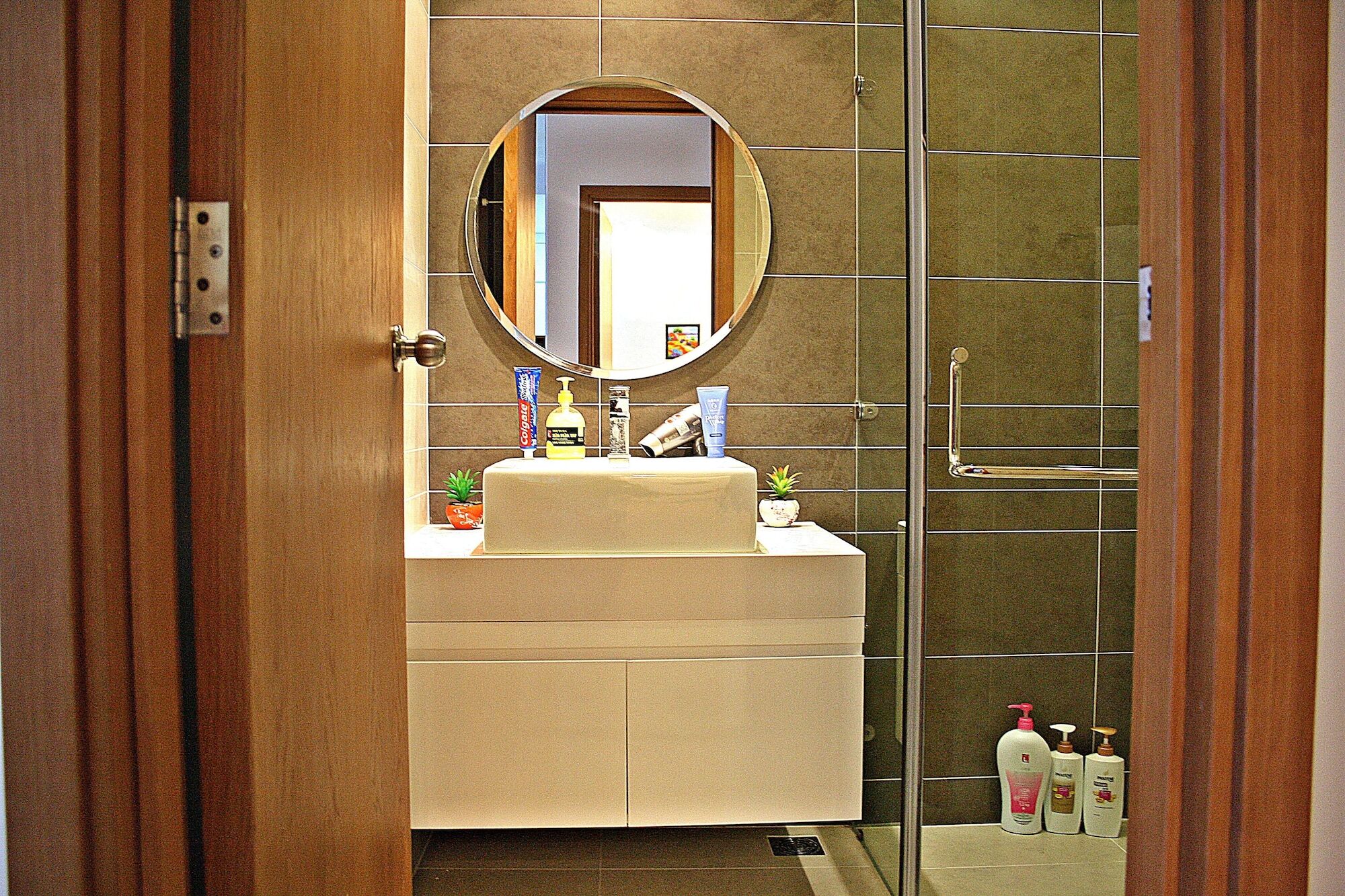 Căn hộ Sunrise Luxury New 2bed2bath Sw Pool1 *