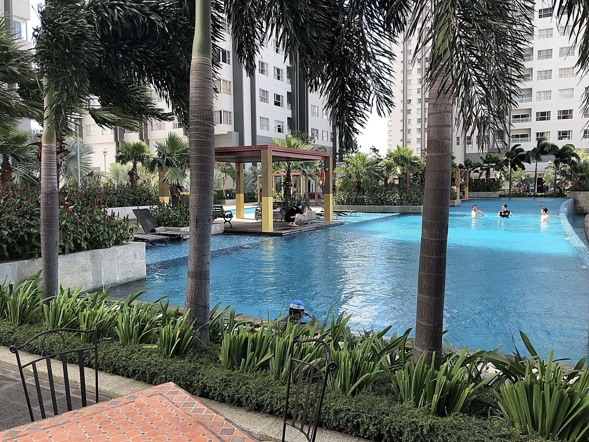 Sunrise Luxury New 2bed2bath Sw Pool1 Căn hộ TP. Hồ Chí Minh